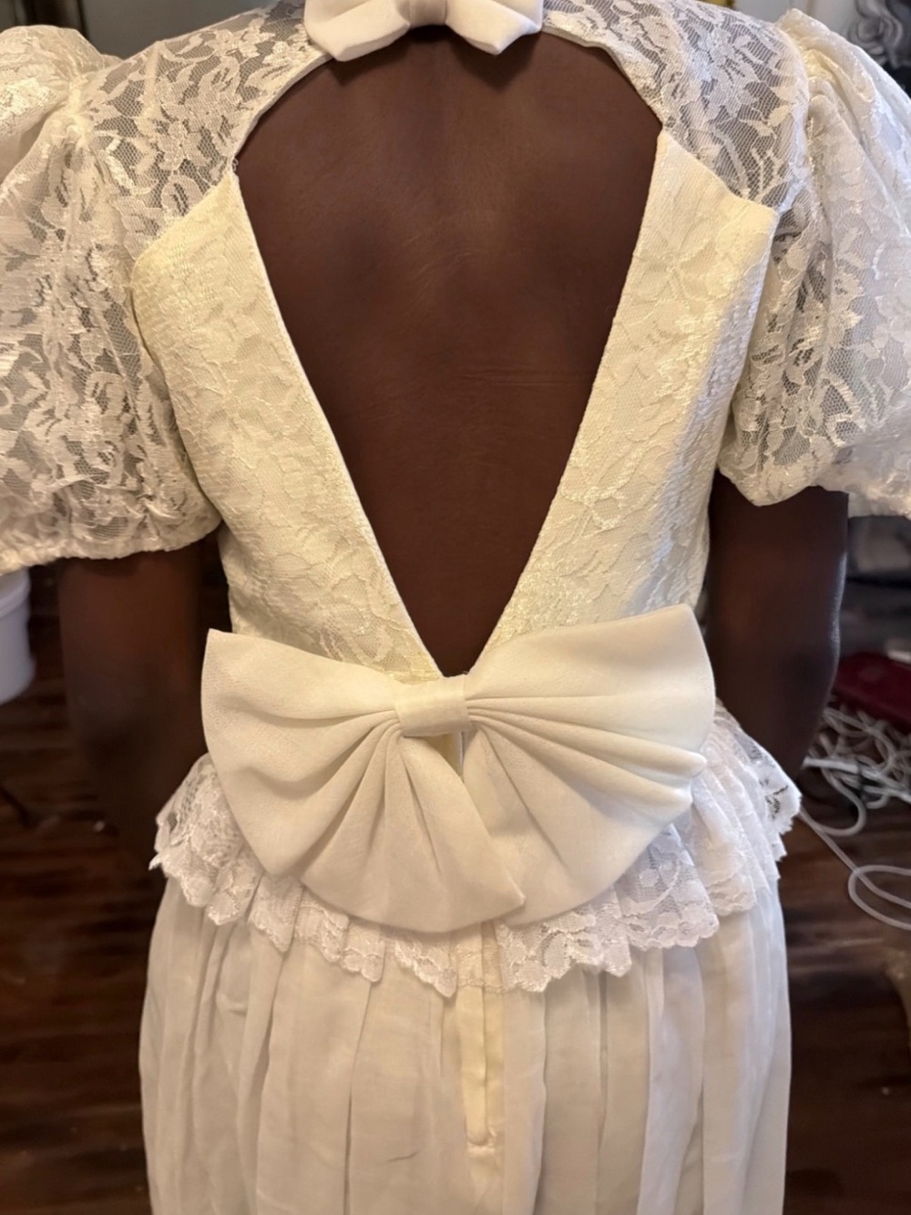Vintage Roberta Ivory Lace Prairie Wedding Dress Cottagecore - Picture 5 of 8